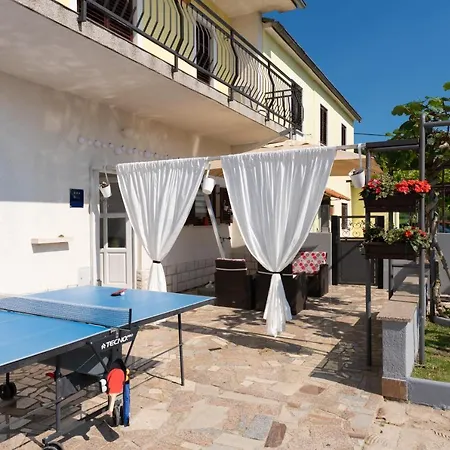 Lento Apartment Svetvincenat Exterior photo